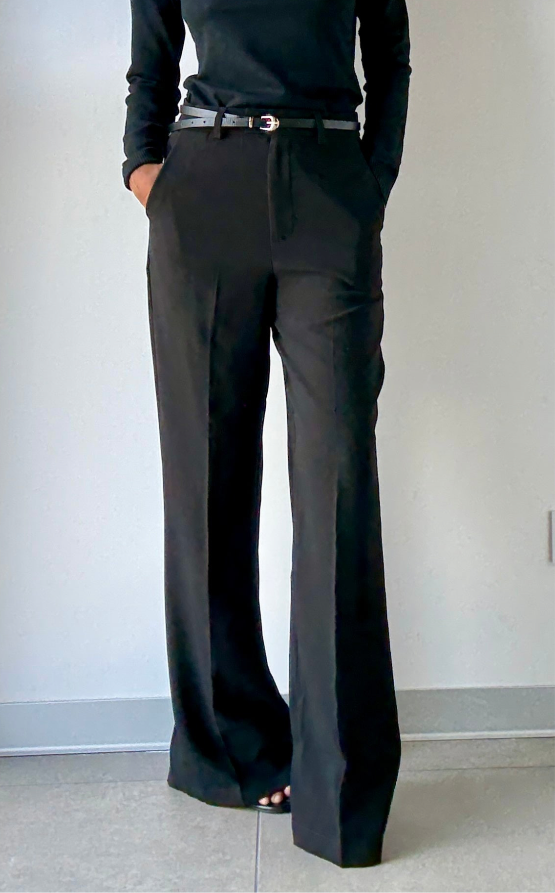 Pantalon taille haute coupe droite – noir