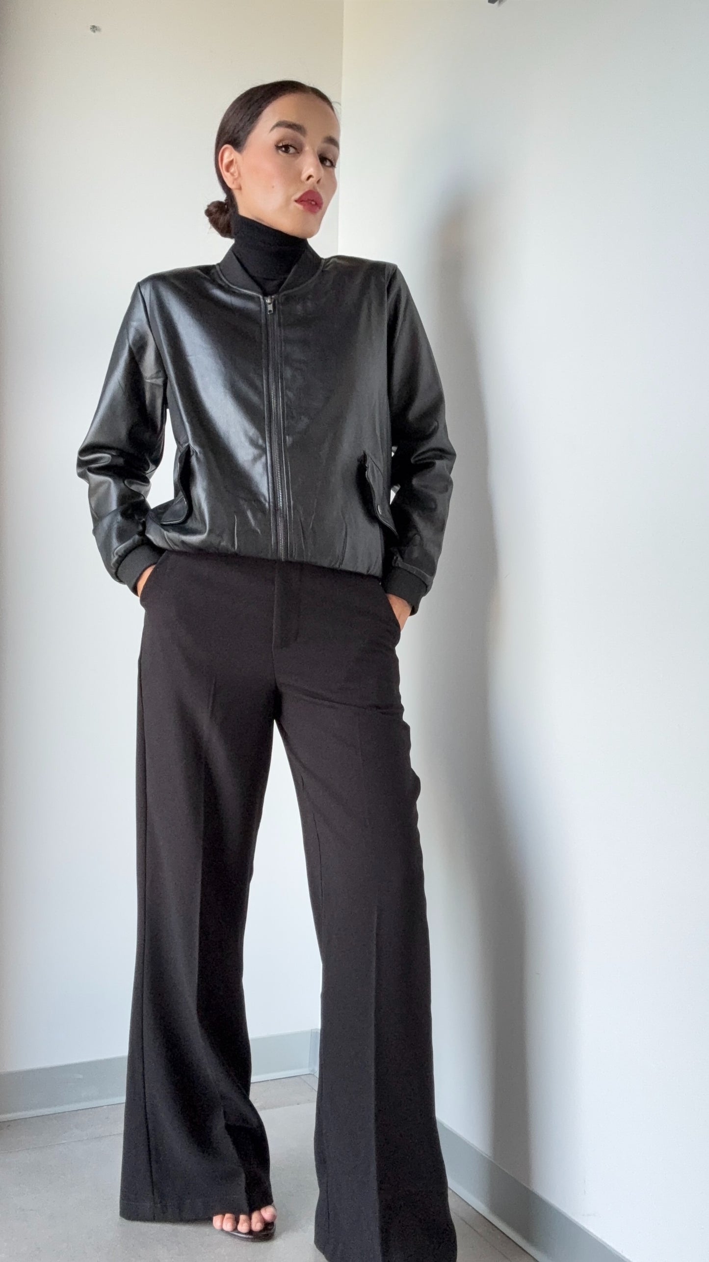 Veste bomber en simili cuir noir